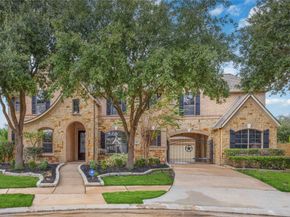 8823 Hollow Banks Lane, Houston TX 77095