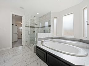 8823 Hollow Banks Lane, Houston TX 77095