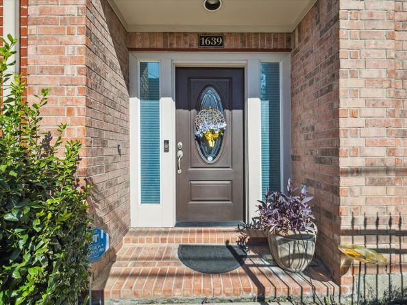 1639 Sutton Street, Houston TX 77006