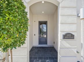 1002 Savannah Cedar Lane, Houston TX 77043