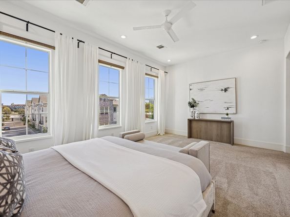 1002 Savannah Cedar Lane, Houston TX 77043