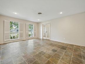 4919 Valkeith Drive, Houston TX 77096