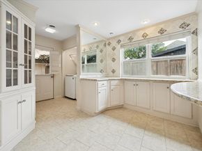 4919 Valkeith Drive, Houston TX 77096