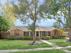 4919 Valkeith Drive, Houston TX 77096