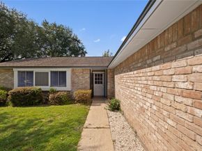 1911 Delphi Lane, Houston TX 77067