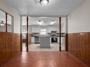 1911 Delphi Lane, Houston TX 77067