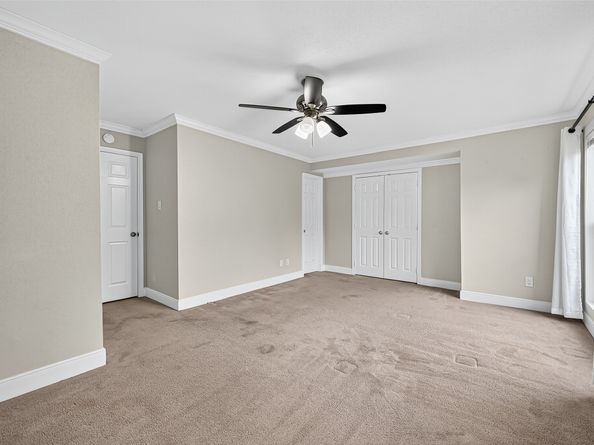 711 Worthshire Street, Houston TX 77008