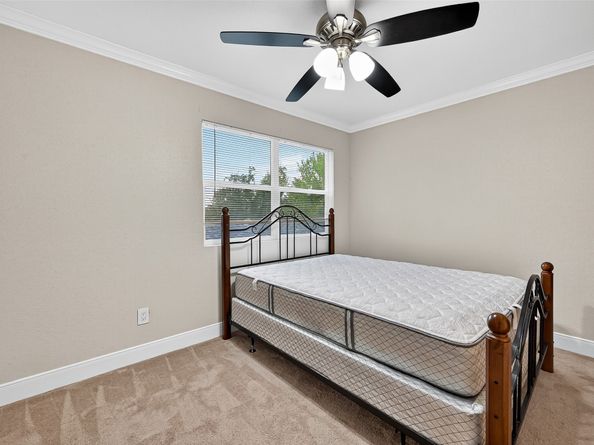 711 Worthshire Street, Houston TX 77008