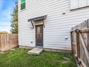 105 W Whitney Street A, Houston TX 77018
