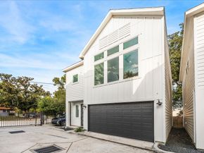 105 W Whitney Street A, Houston TX 77018