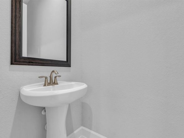 1402 Crocker Street, Houston TX 77019