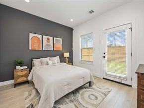 7805 Amelia Road B, Houston TX 77055