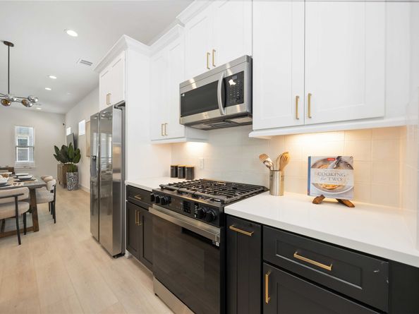 7805 Amelia Road B, Houston TX 77055