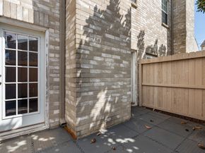 2892 Holly Hall Street 2892, Houston TX 77054
