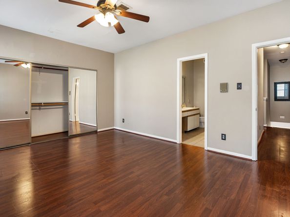 2892 Holly Hall Street 2892, Houston TX 77054