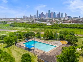 2215 Ansbury Drive, Houston TX 77018