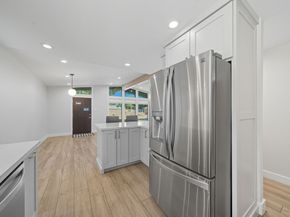 2215 Ansbury Drive, Houston TX 77018