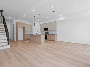 3438 Rebecca Street, Houston TX 77021