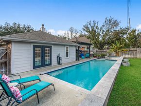 10814 Desert Springs Circle, Houston TX 77095