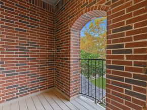 4210 Olive Oak Court, Houston TX 77059