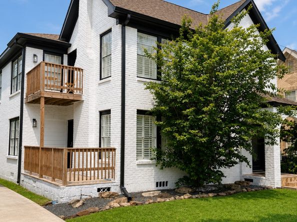 2116 Berry Street, Houston TX 77004
