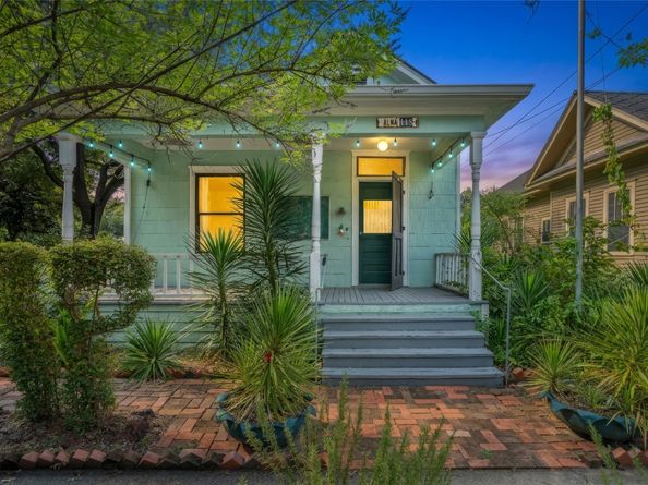 118 Alma Street, Houston TX 77009