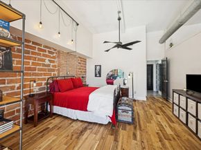 915 N San Jacinto Street 2D, Houston TX 77002
