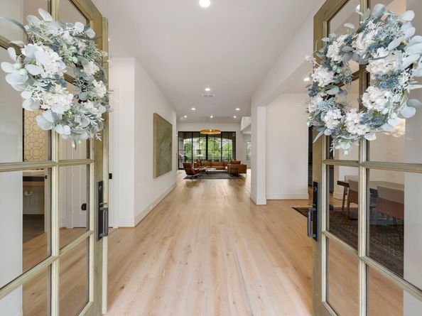7 Gatewood Reserve Lane, The Woodlands TX 77381