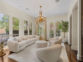 30 Hackberry Lane A, Houston TX 77027