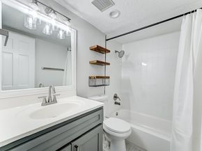 3224 Timmons Lane 157, Houston TX 77027