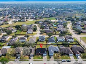4747 Widerop Lane, Friendswood TX 77546