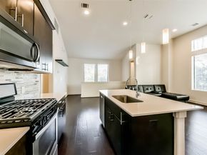 3206 N Macgregor Way A, Houston TX 77004
