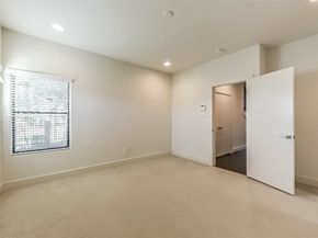 3206 N Macgregor Way A, Houston TX 77004