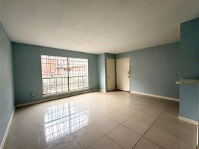9201 Clarewood Drive 72, Houston TX 77036