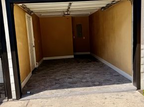 7922 Jutland Road Road, Houston TX 77033