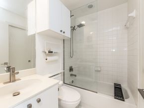 2714 Chenevert Street, Houston TX 77004