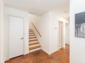 2714 Chenevert Street, Houston TX 77004