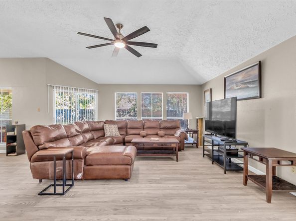 13707 Eastbourne Drive, Houston TX 77034