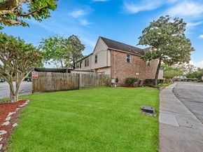 830 Threadneedle Street 240, Houston TX 77079