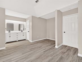 2031 Woodhue Drive, Spring TX 77386