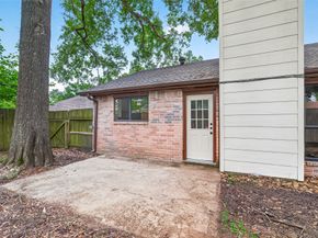 2031 Woodhue Drive, Spring TX 77386