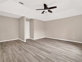 2031 Woodhue Drive, Spring TX 77386