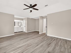 2031 Woodhue Drive, Spring TX 77386
