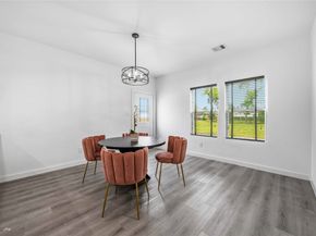 8614 Peachtree Street A, Houston TX 77016