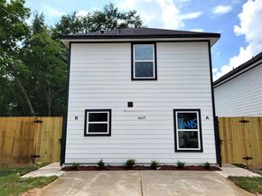 6609 Bacher Street, Houston TX 77028