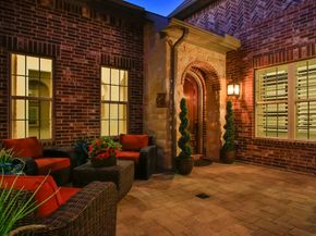 134 S Curly Willow Circle, Tomball TX 77375