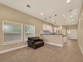920 Kellogg Street, Houston TX 77012