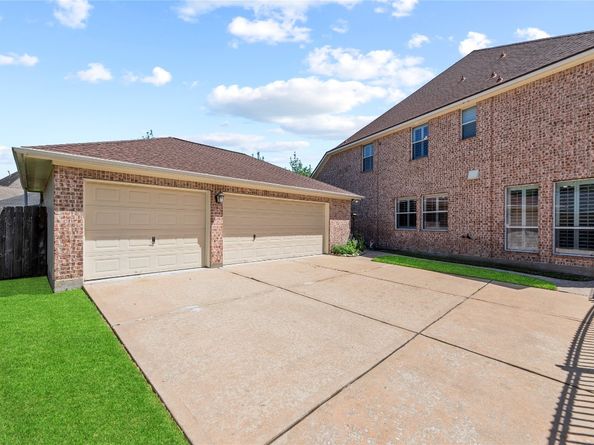 8106 Hollowhaven Court, Houston TX 77095