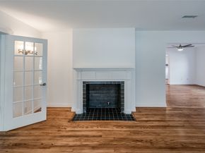 2308 Blodgett Street, Houston TX 77004