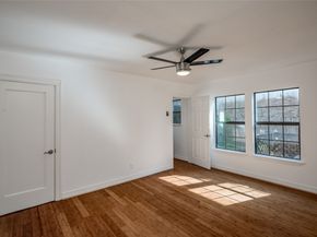 2308 Blodgett Street, Houston TX 77004